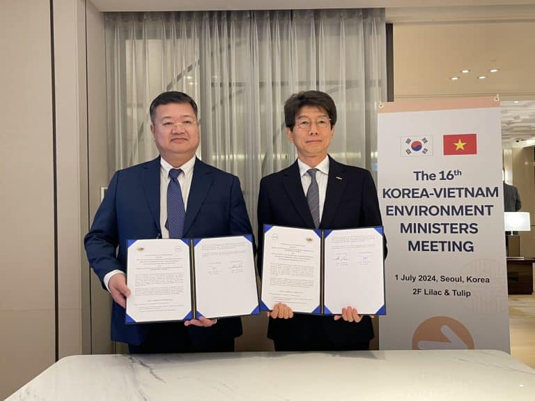 Ký kết Biên bản ghi nhớ hợp tác với Viện Khoa học Địa chất và Khoáng sản Hàn Quốc